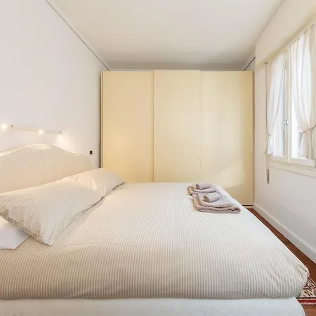 Colombina With Canal View ונציה